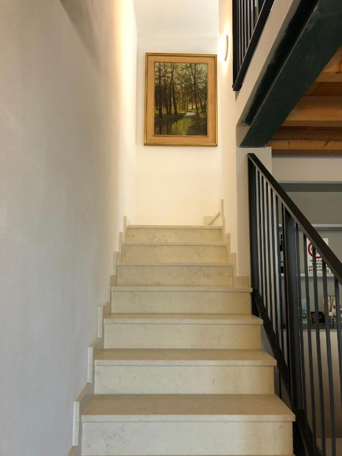 La Casa Della Ada Hotel กัสเตลนูโอโว เดล การ์ดา ภายนอก รูปภาพ